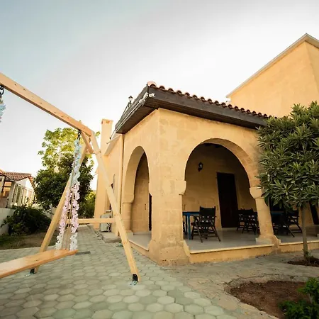 منزل للإقامة Taskonak & Restaurant