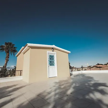 منزل للإقامة Taskonak & Restaurant *